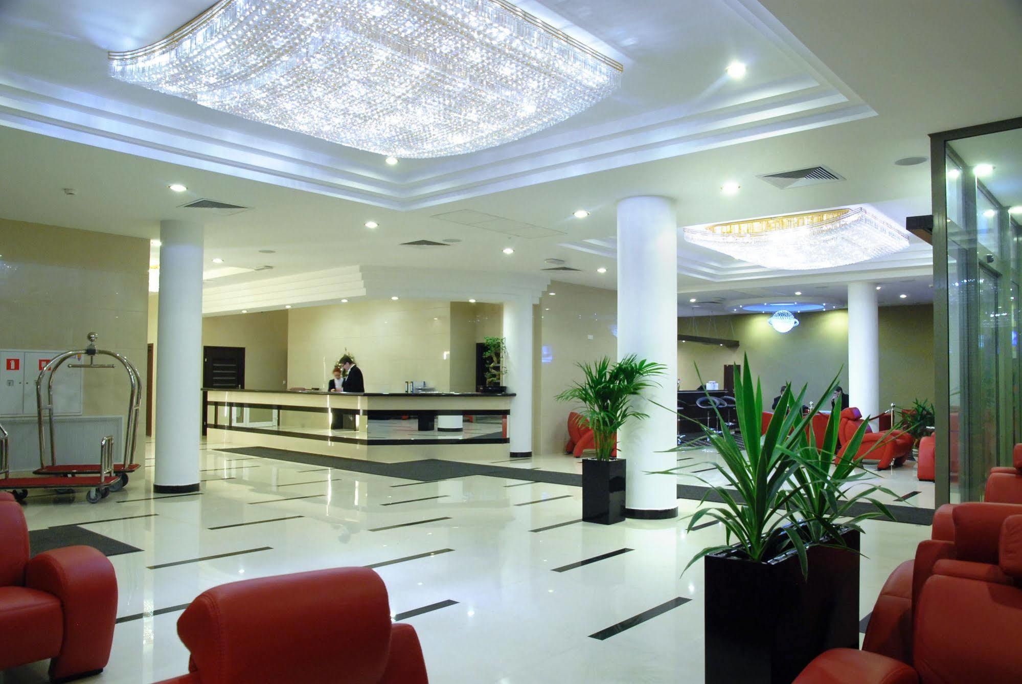 Ambasador Centrum وودج المظهر الخارجي الصورة